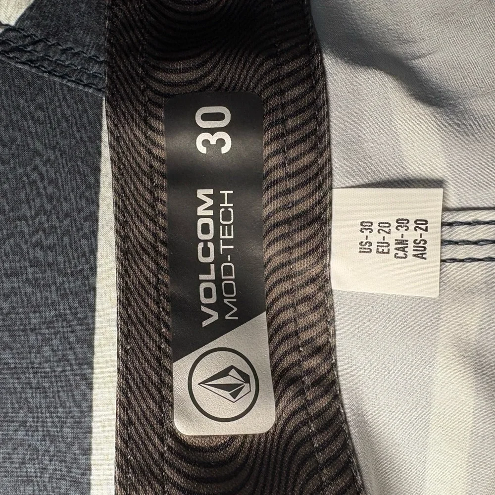 NWT Volcom Boys Quarta Static Mod Board‎ Shorts Surf Swim Summer Vacation Resort